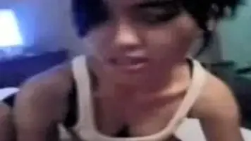 ABG Farhana Cantik Nafsu Ngentot Brutal Keenakan Muncrat