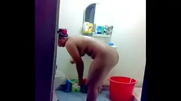 Live Tetangga Cantik Seksi Pamer Body Nyari Jodoh